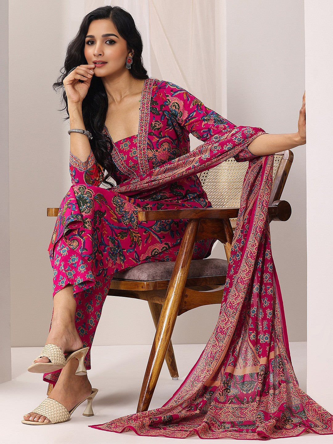 Vibrant Pink Floral Printed Kurta Set with Dupatta for Women